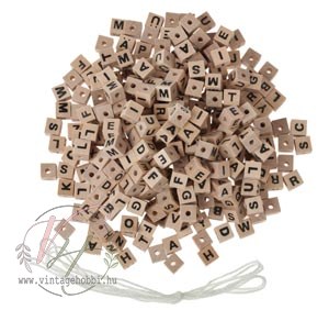 Gyöngy - ABC, fa, 7,5*7,5mm, 300db-os